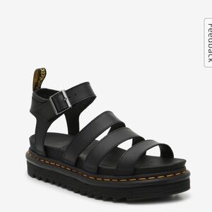Dr. Martins Blaire Platform Sandal Woman’s size 8, 39 EU Black, worn once